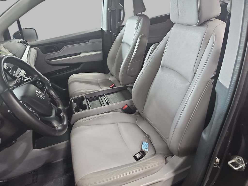 Used 2018 Honda Odyssey Touring image 21