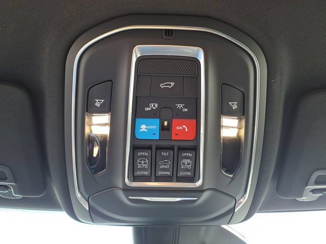New 2026 Jeep Grand Cherokee Limited AWD/4WD image 24