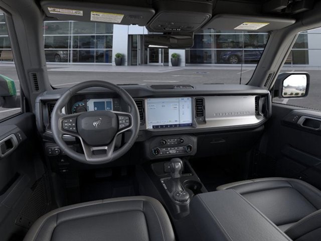 New 2025 Ford Bronco Outer Banks image 9