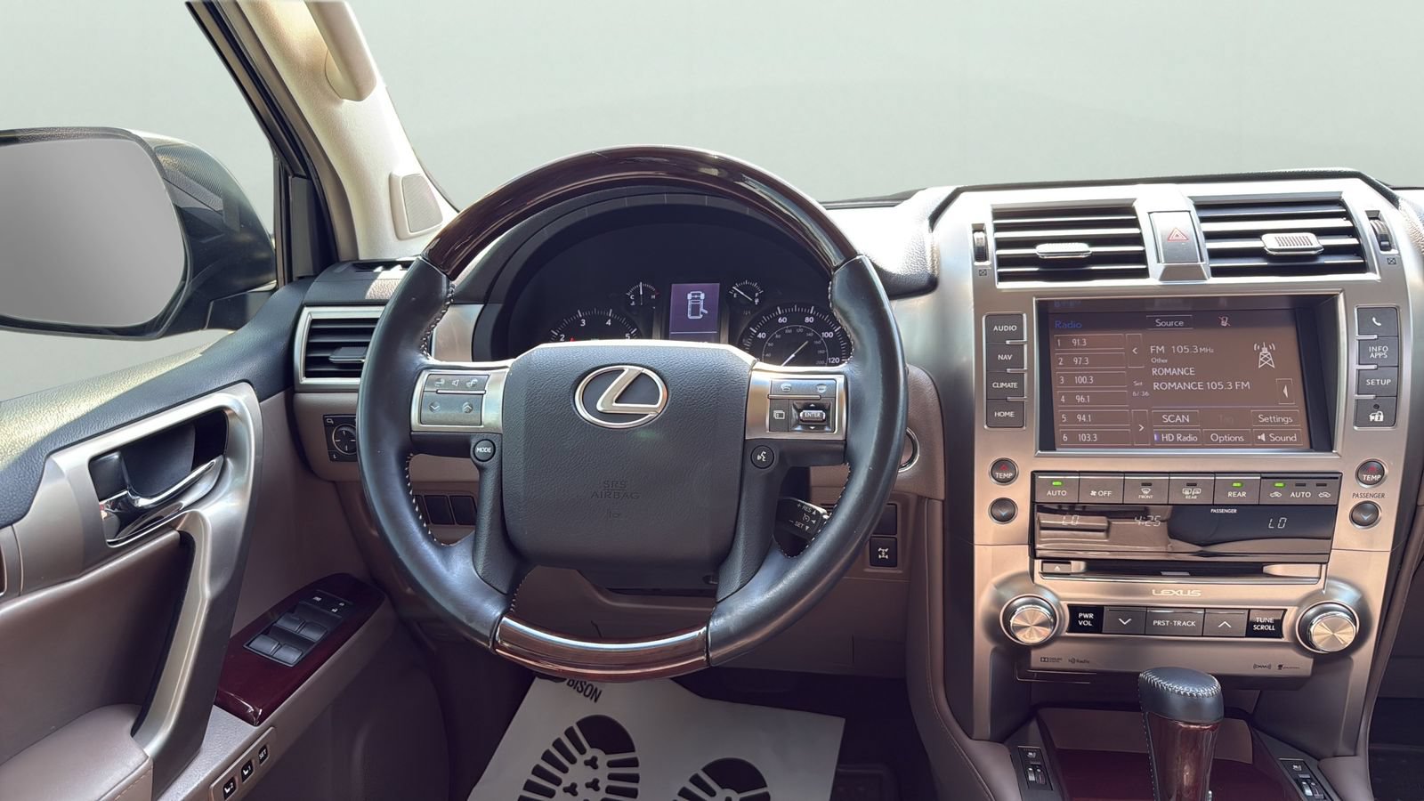 Used 2019 Lexus GX 460 Premium AWD/4WD image 12