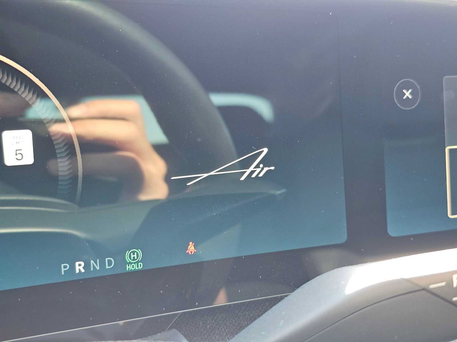 Used 2025 Lucid Air Touring AWD/4WD image 32