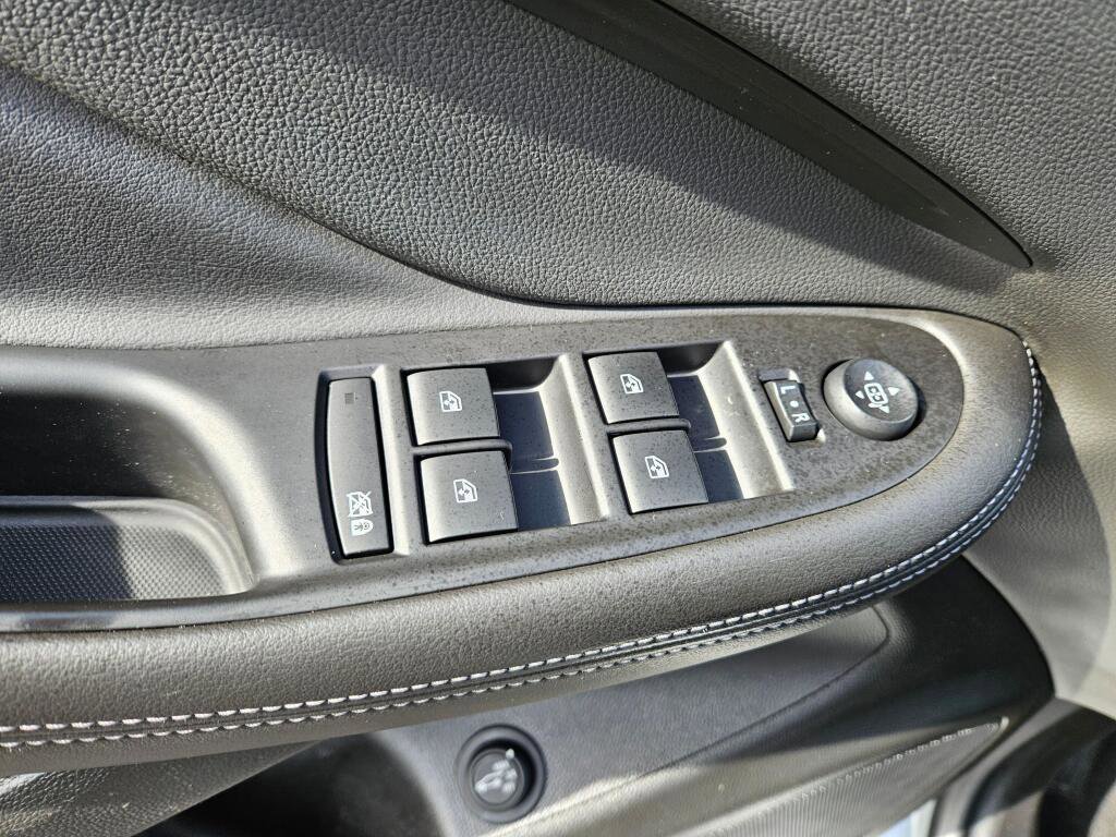 Used 2019 Buick Envision Essence image 27