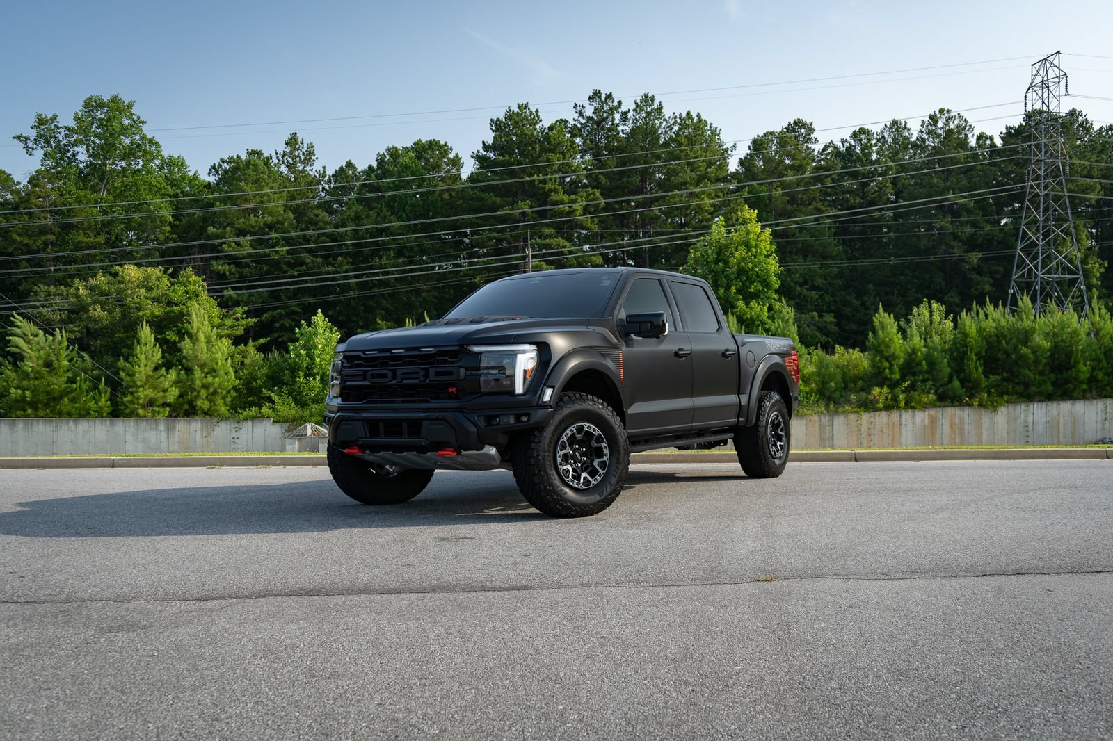 Used 2025 Ford F150 Raptor w/ Equipment Group 803A Raptor R AWD/4WD image 1