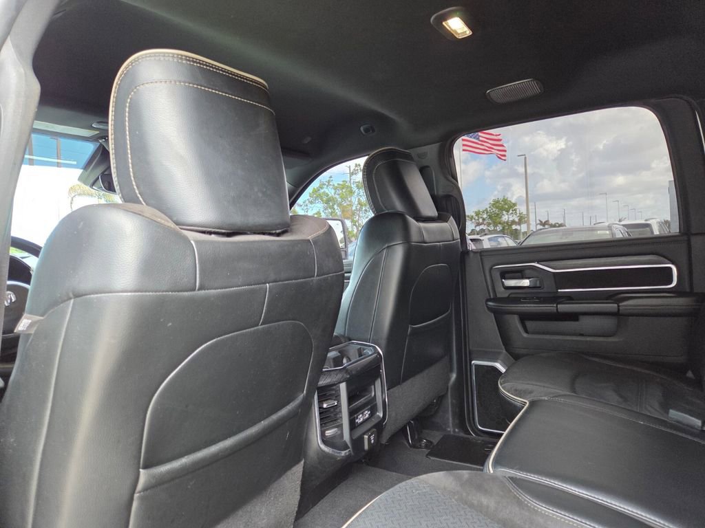 Used 2024 RAM 3500 Laramie w/ Night Edition image 18