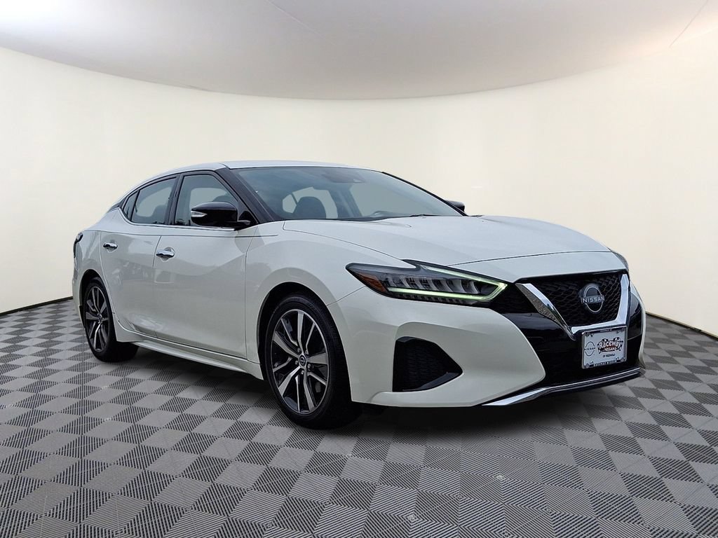 Used 2023 Nissan Maxima SV w/ Floor Mat Group FWD image 1