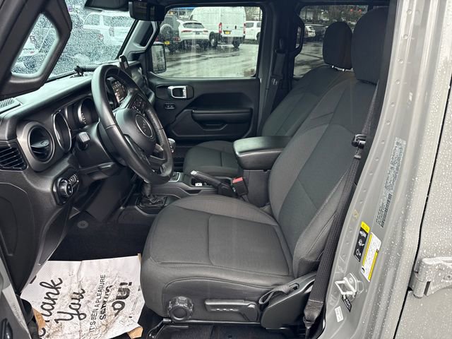 Used 2021 Jeep Gladiator Willys image 18