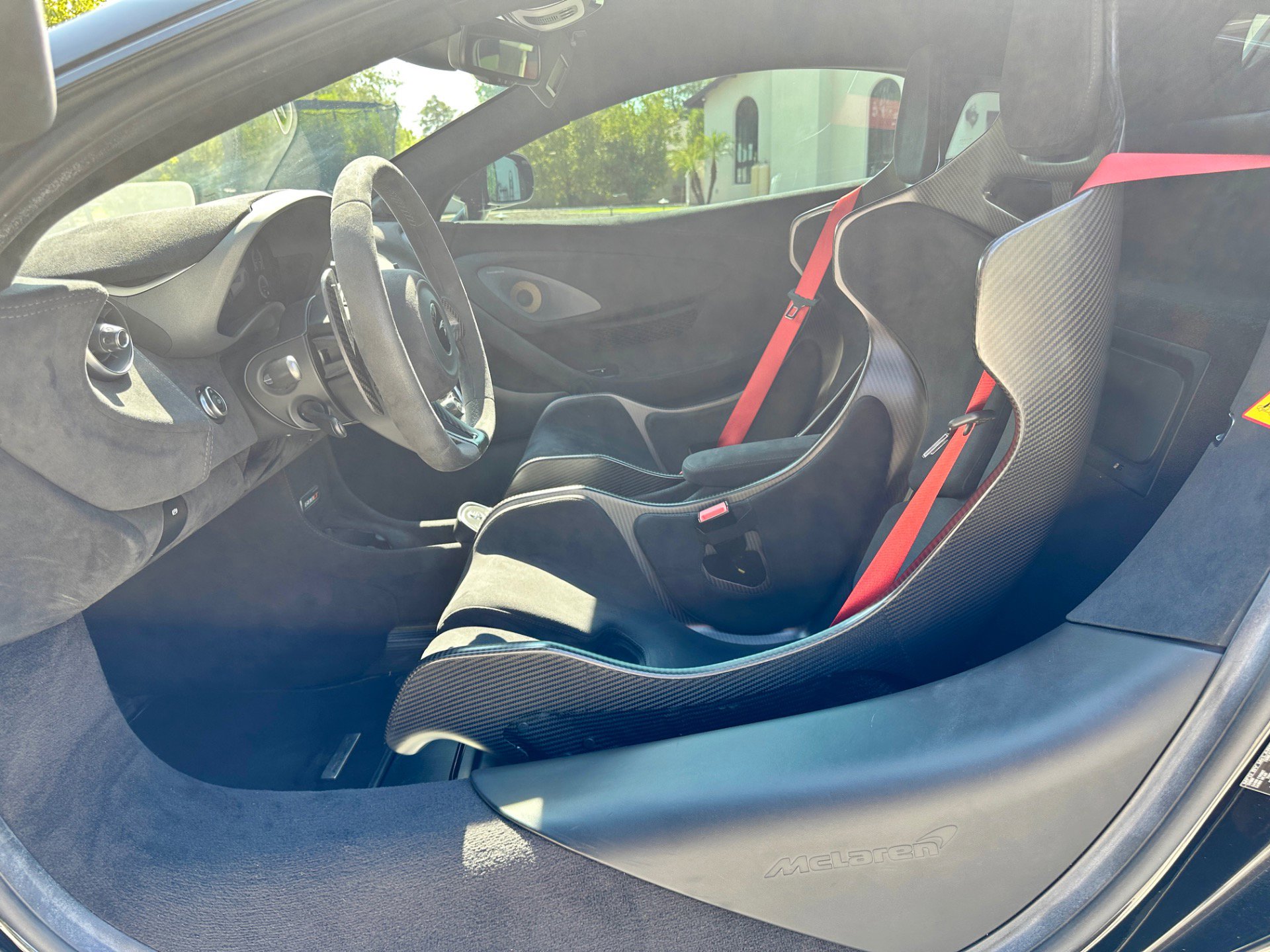 Used 2019 McLaren 600LT image 18