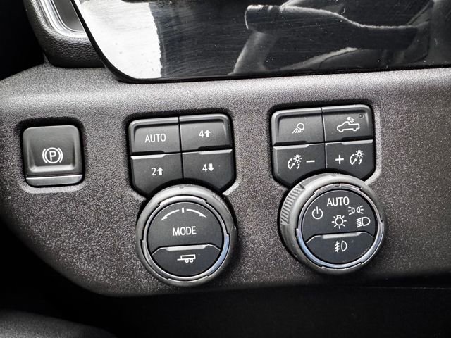 Used 2025 Chevrolet Silverado 2500 LT w/ Trail Boss Package image 29