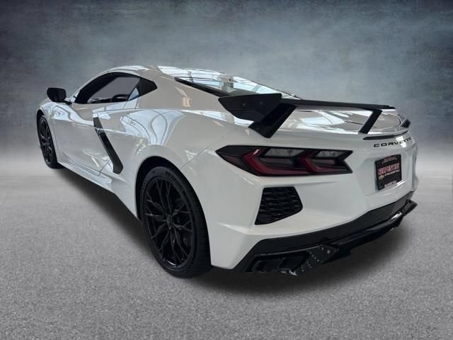 New 2027 Chevrolet Corvette Stingray Coupe w/ Z51 Performance Package RWD image 9