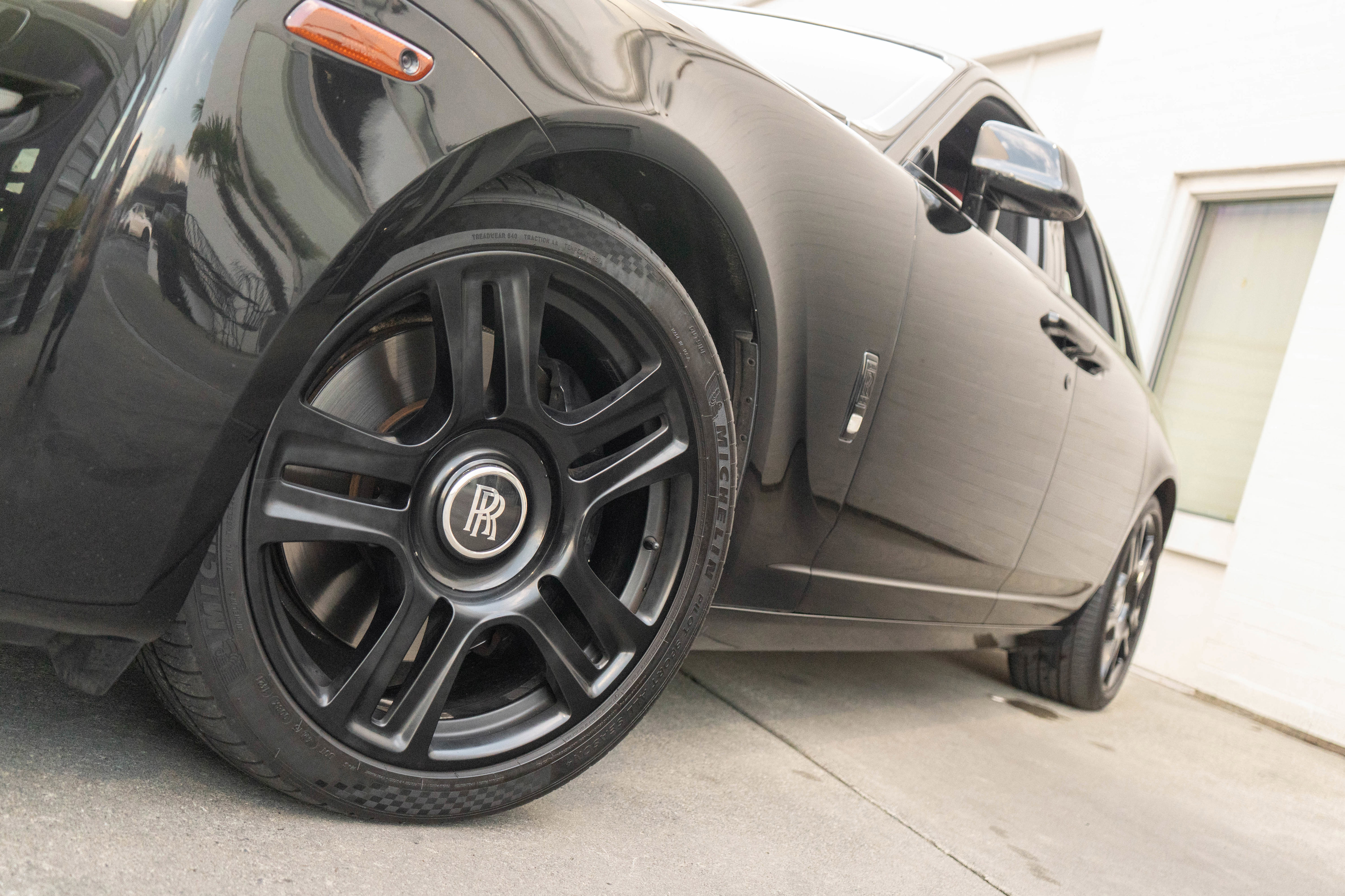 Used 2016 Rolls-Royce Ghost image 4