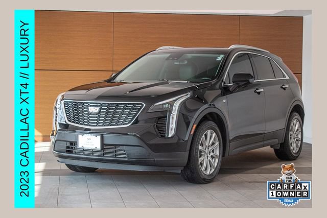 Used 2023 Cadillac XT4 Luxury w/ Cold Weather Package image 1