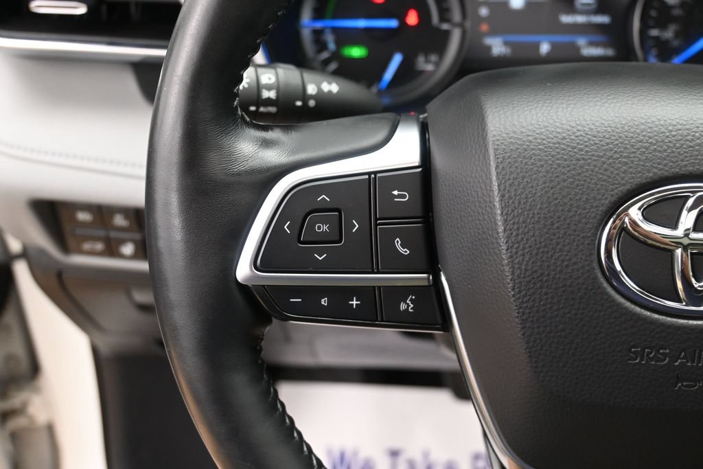 Used 2021 Toyota Highlander Limited AWD/4WD image 11