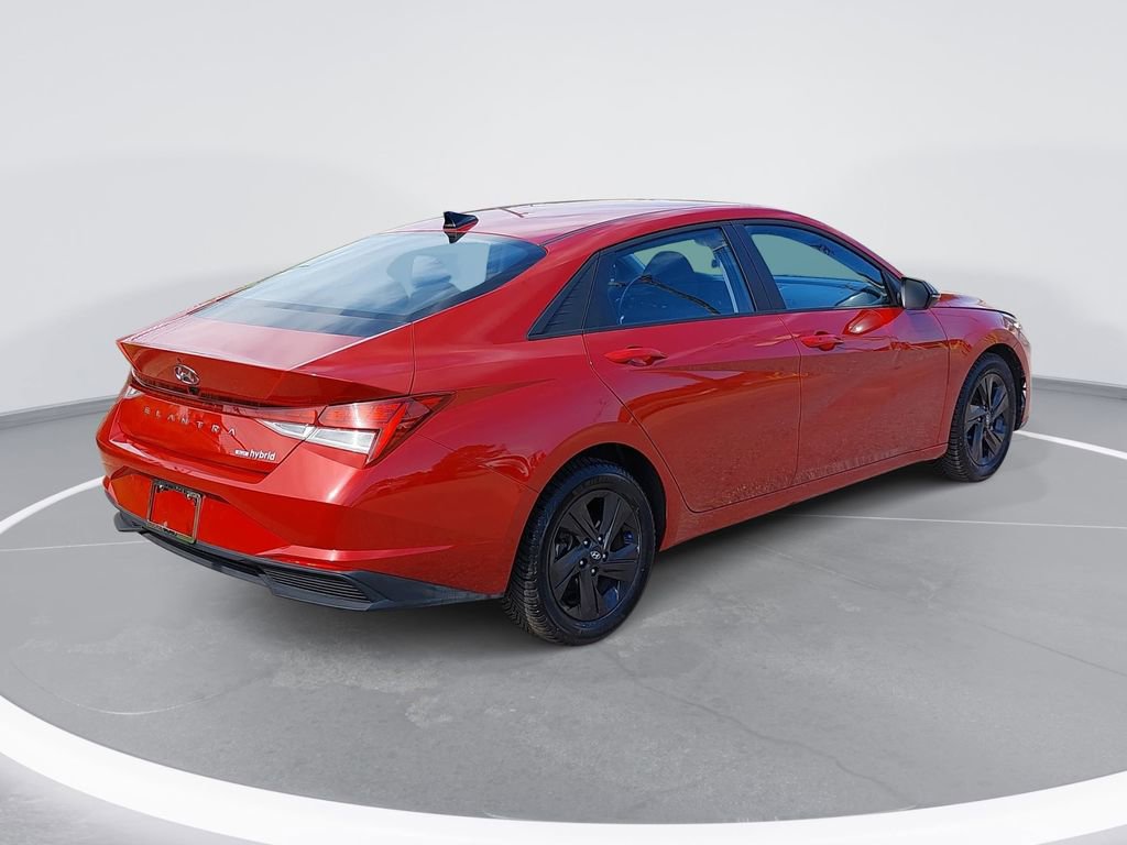 Used 2023 Hyundai Elantra Blue FWD image 5
