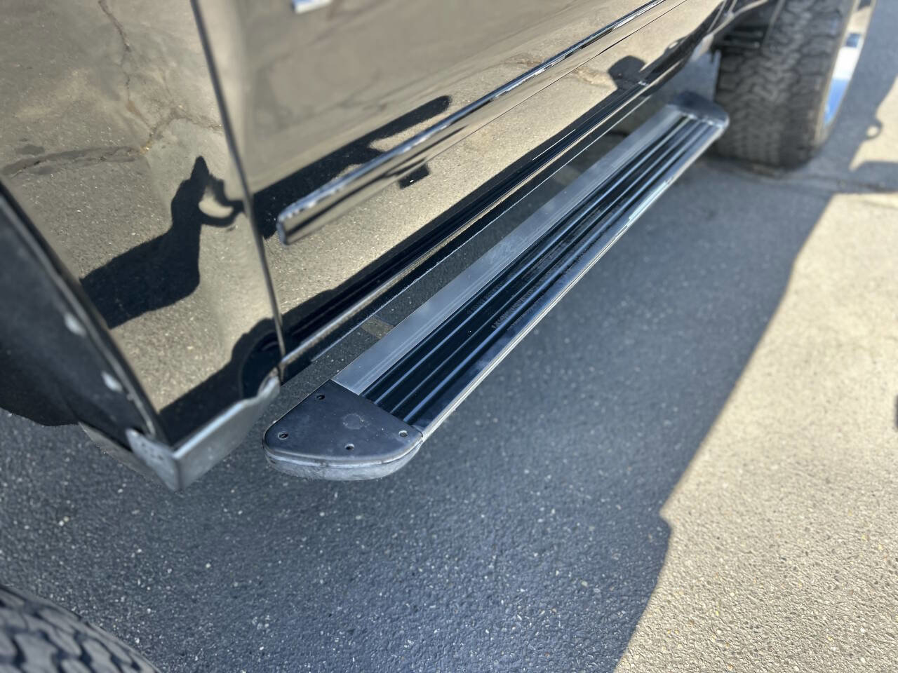 Used 2016 Chevrolet Silverado 1500 LT w/ LT Convenience Package image 9