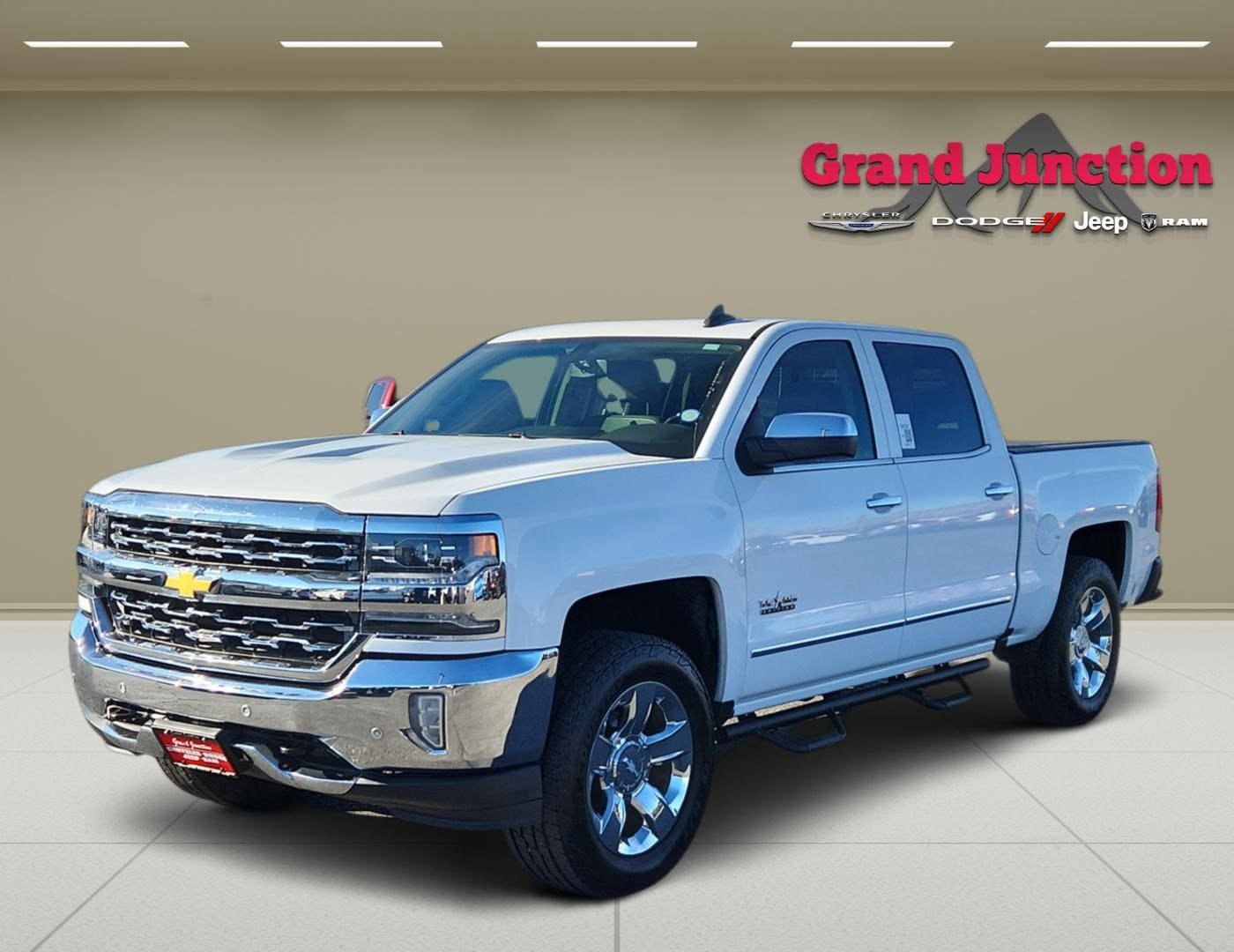 Used 2017 Chevrolet Silverado 1500 LTZ w/ Texas Edition image 3