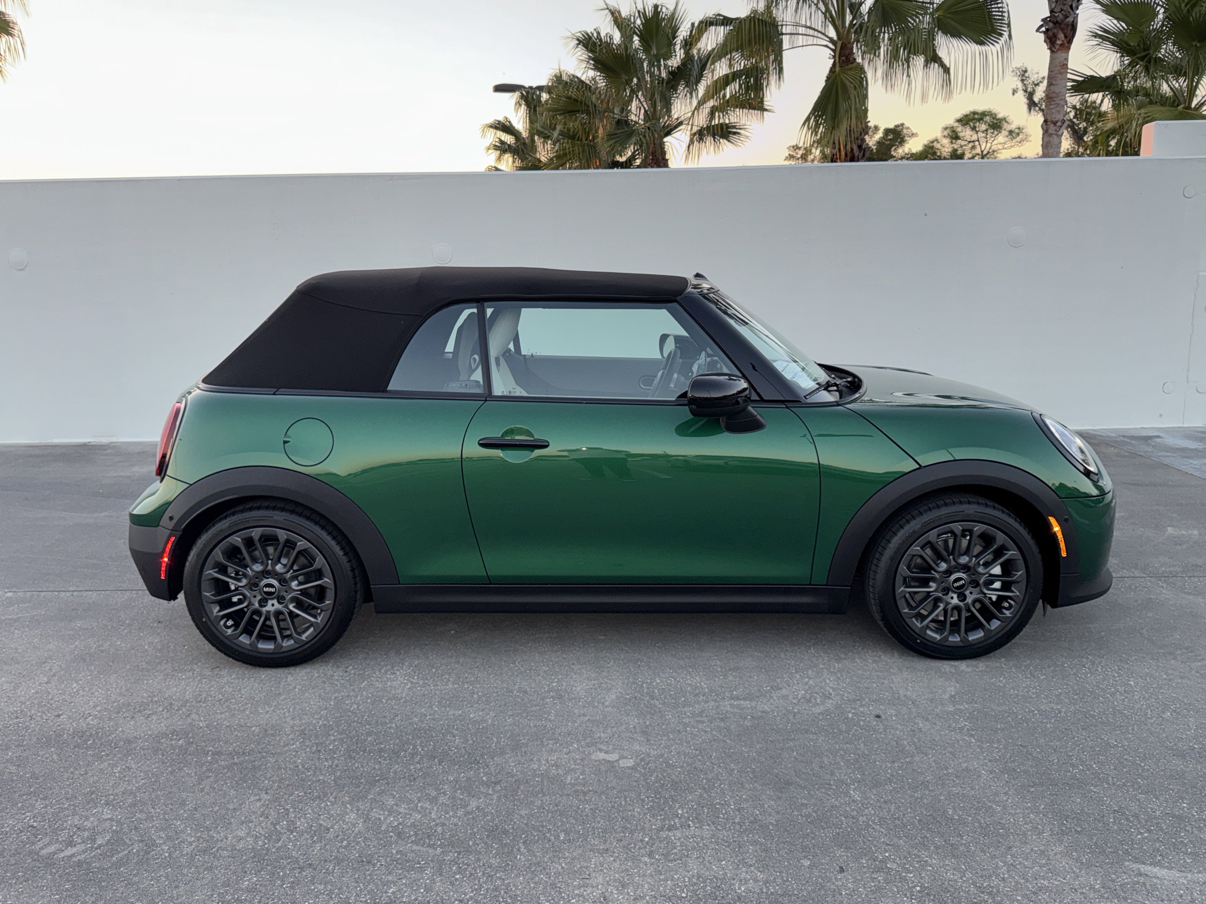 New 2026 MINI Cooper S image 7