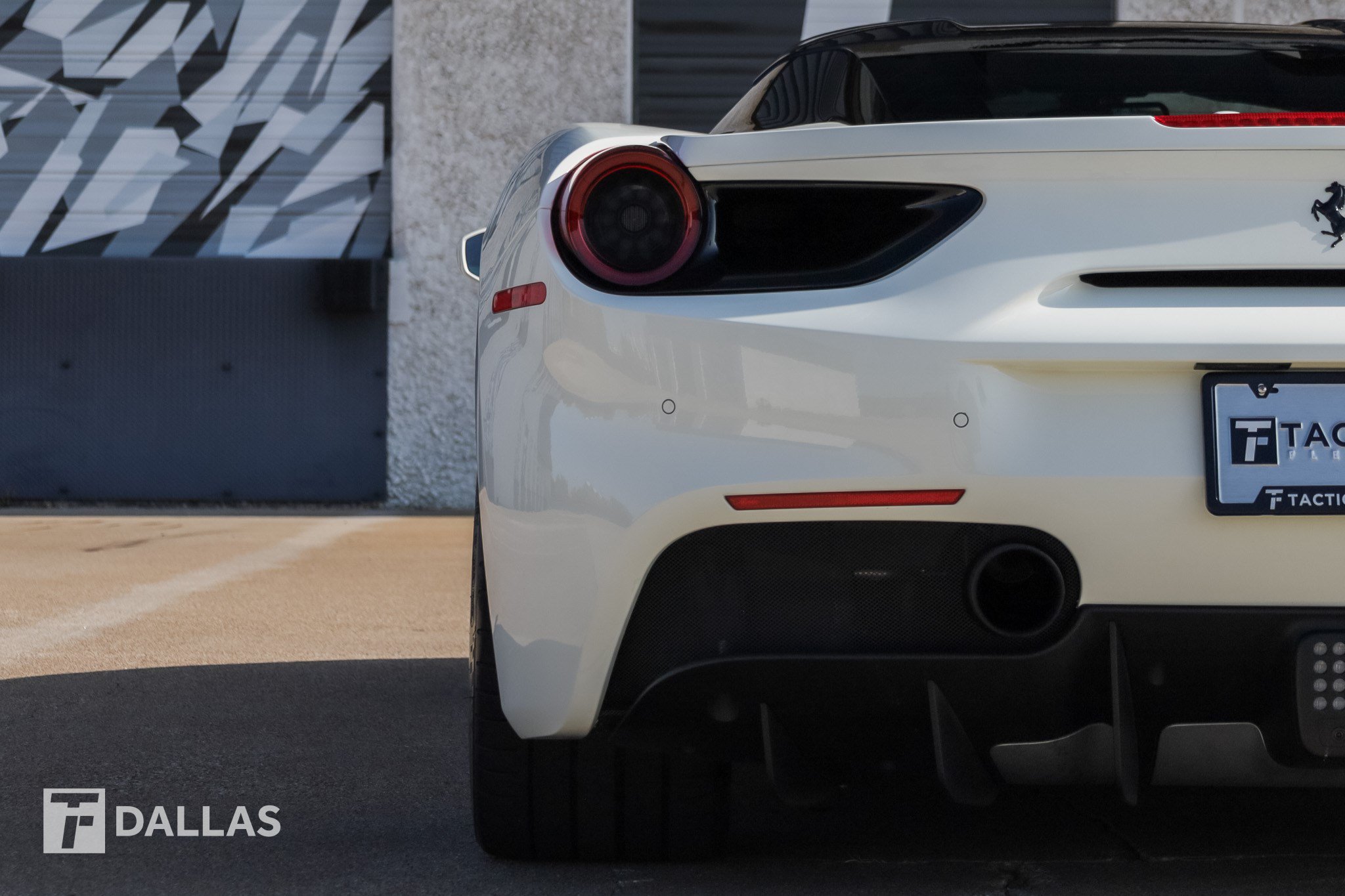 Used 2017 Ferrari 488 Spider RWD image 14