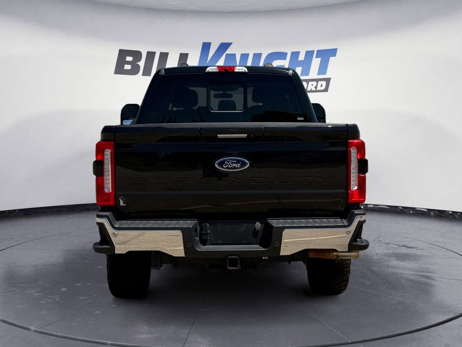 Used 2023 Ford F250 Lariat w/ Lariat Ultimate Package AWD/4WD image 4