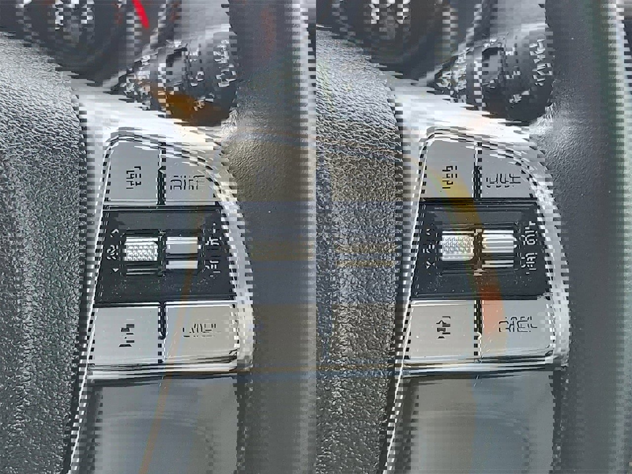 Used 2020 Kia Telluride EX image 28