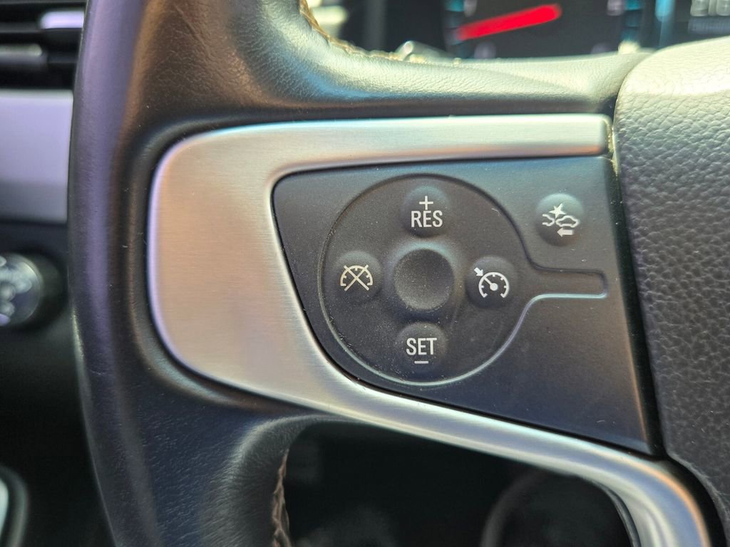 Used 2020 GMC Yukon SLE w/ SLE Value Package image 22