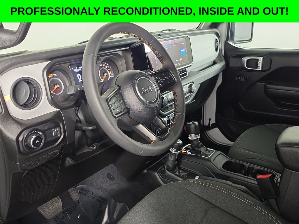 Used 2024 Jeep Wrangler Unlimited Sport AWD/4WD image 8