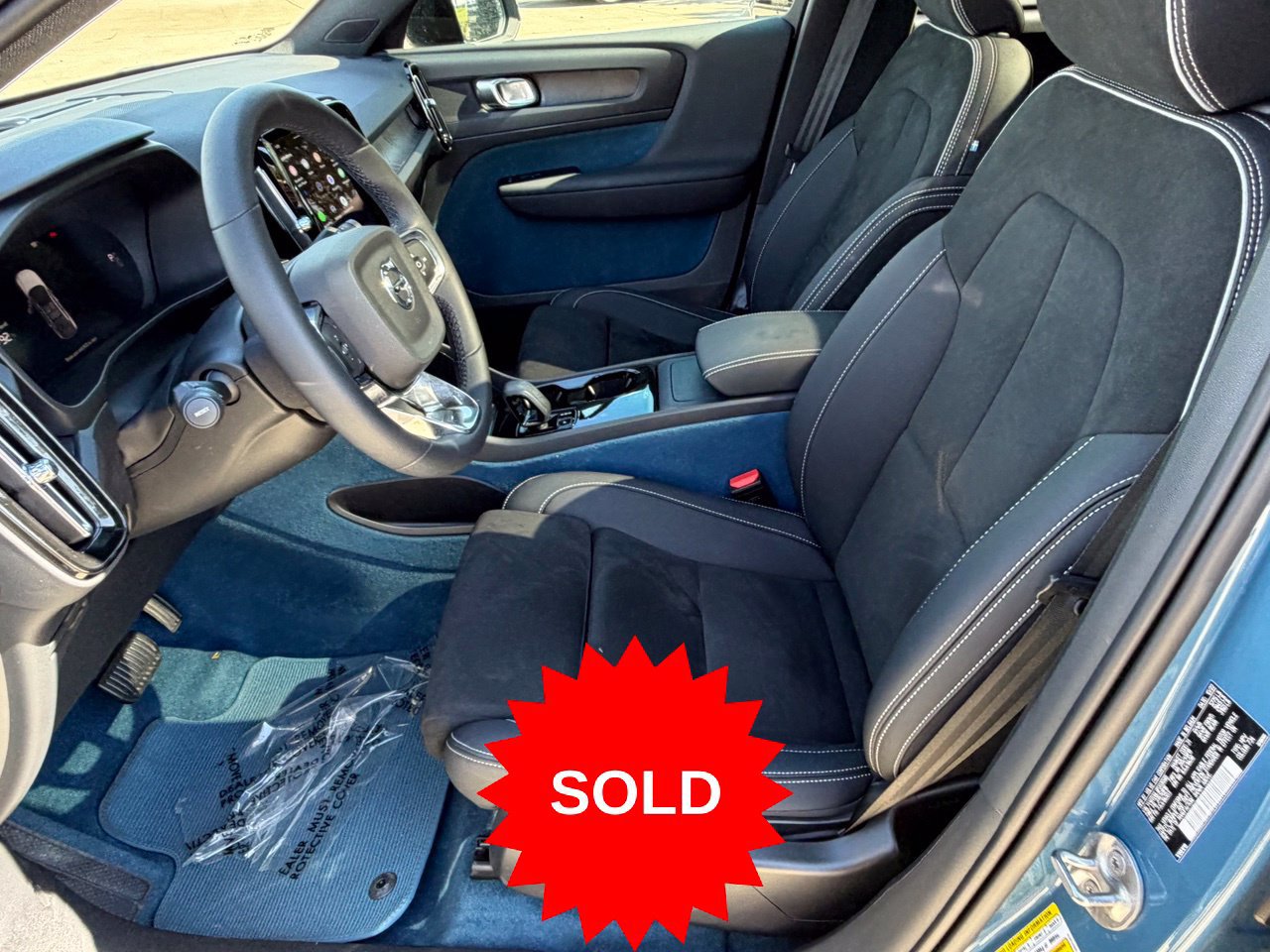 Certified 2023 Volvo C40 P8 Recharge Plus AWD/4WD image 30