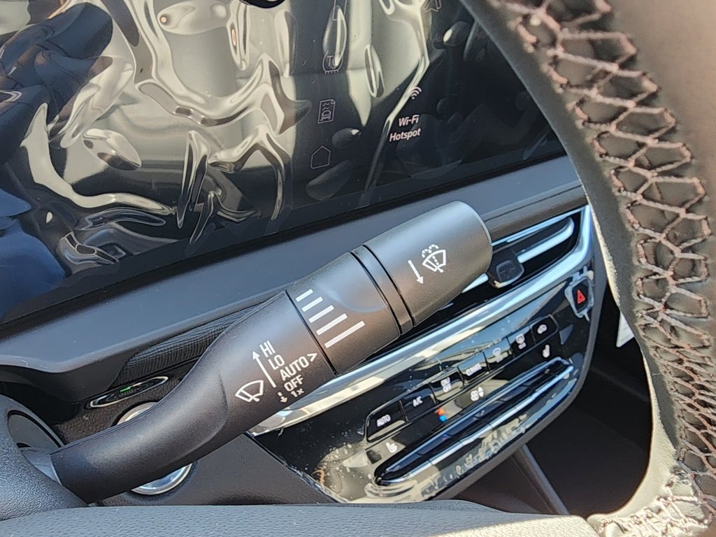 New 2026 Buick Envista Avenir image 23