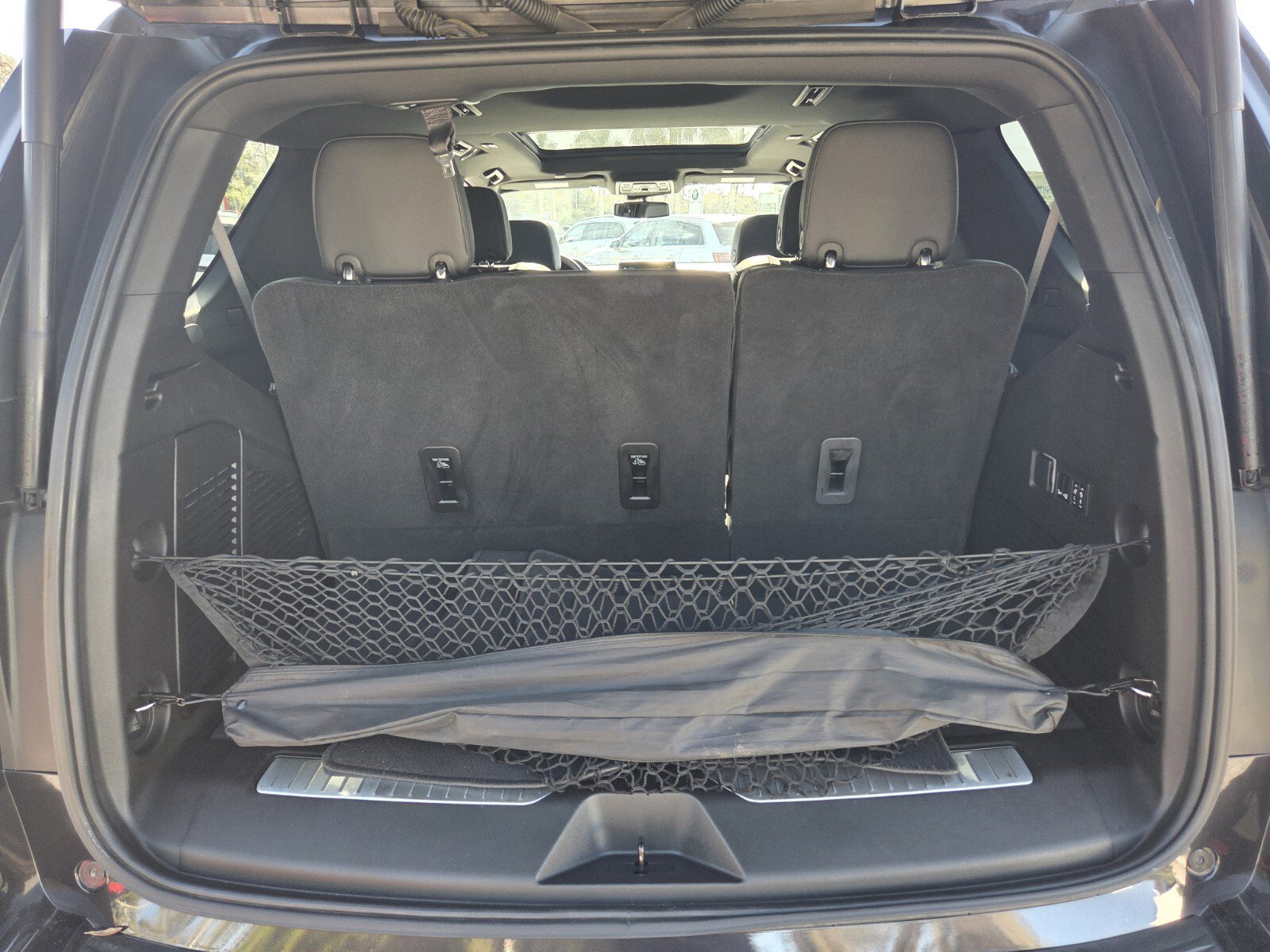 Used 2023 Chevrolet Tahoe Z71 w/ Off-Road Capability Package image 15