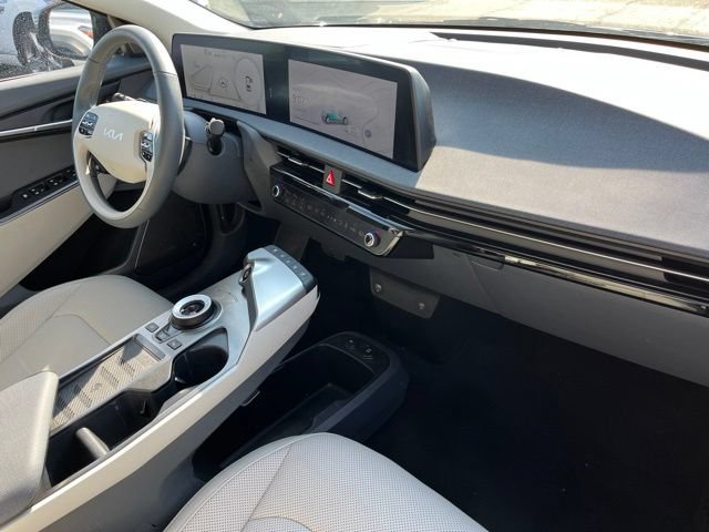 Used 2023 Kia EV6 Wind w/ Wind Technology Package AWD/4WD image 10