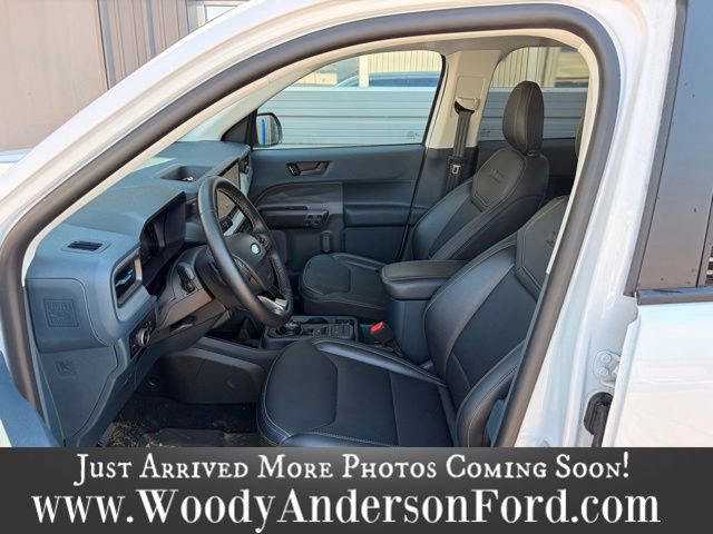 Used 2025 Ford Maverick Lobo AWD/4WD image 9