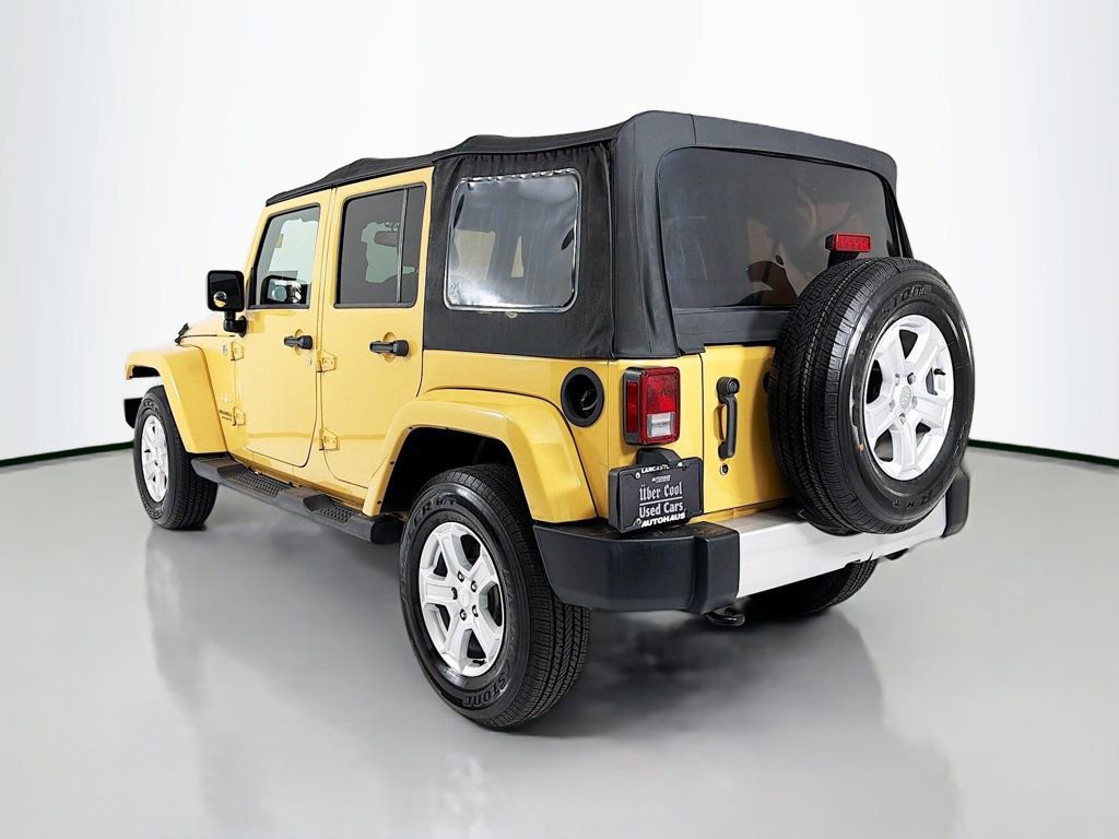 Used 2013 Jeep Wrangler Unlimited Sahara w/ Connectivity Group image 5