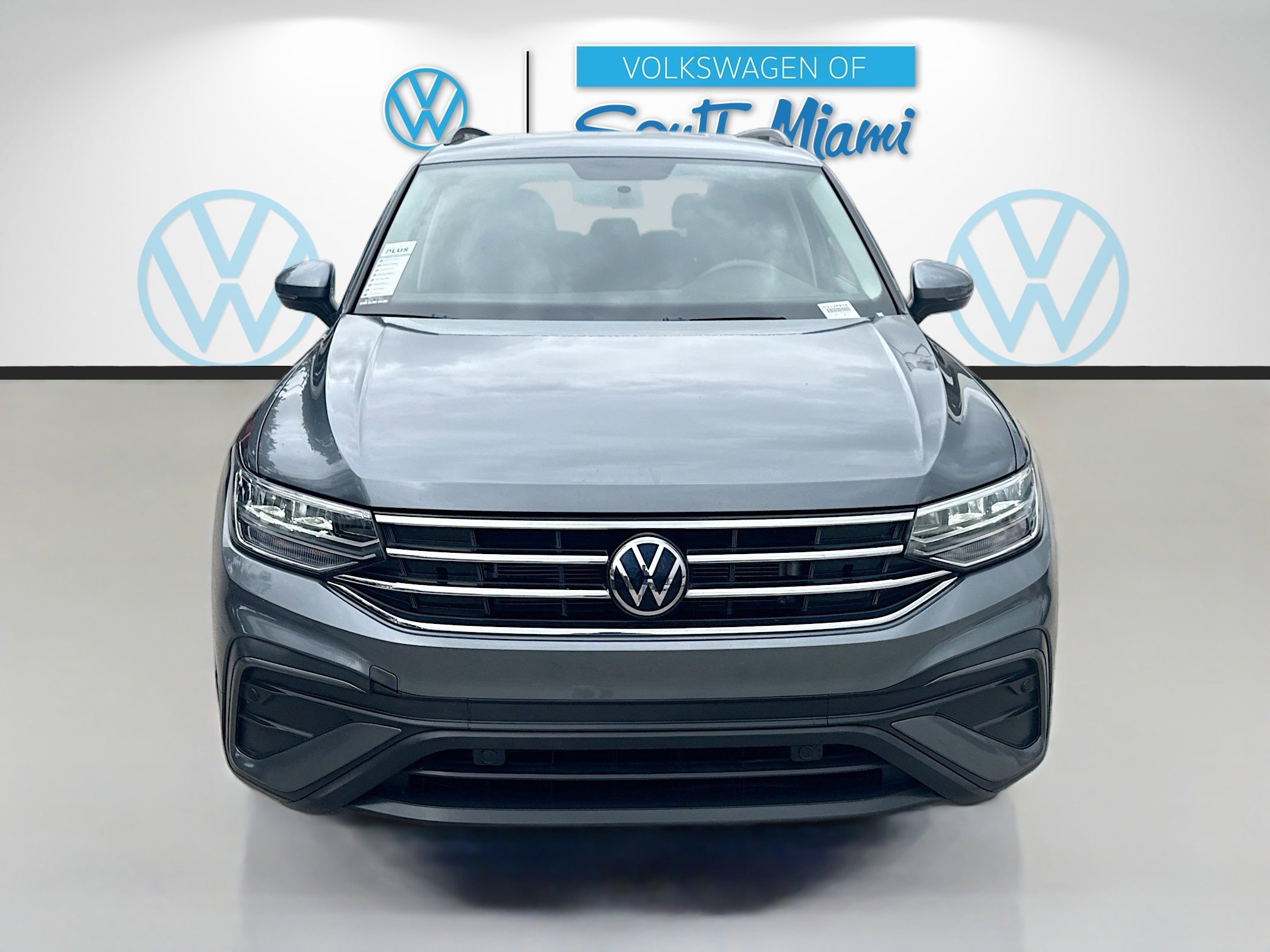 Certified 2022 Volkswagen Tiguan S image 2