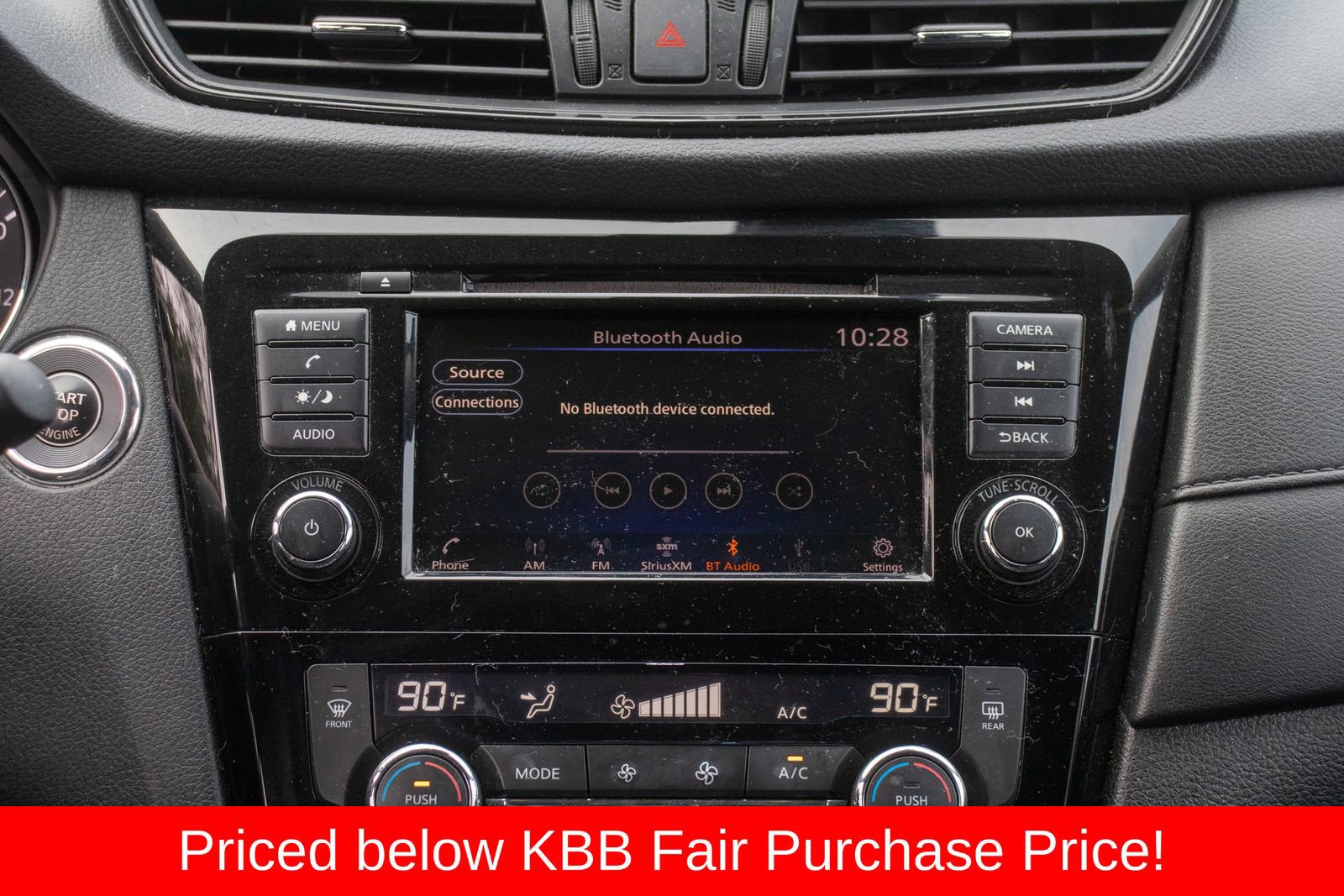 Used 2019 Nissan Rogue SV image 16