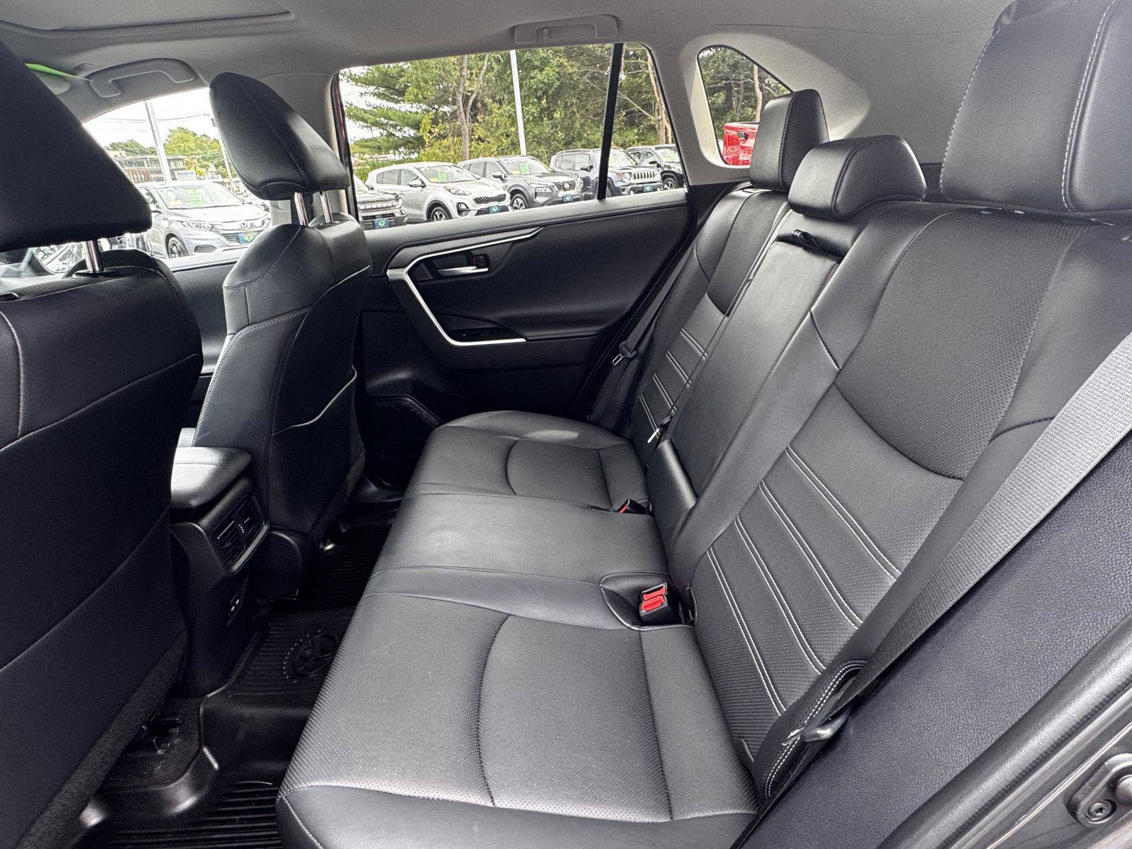 Used 2023 Toyota RAV4 Limited AWD/4WD image 15
