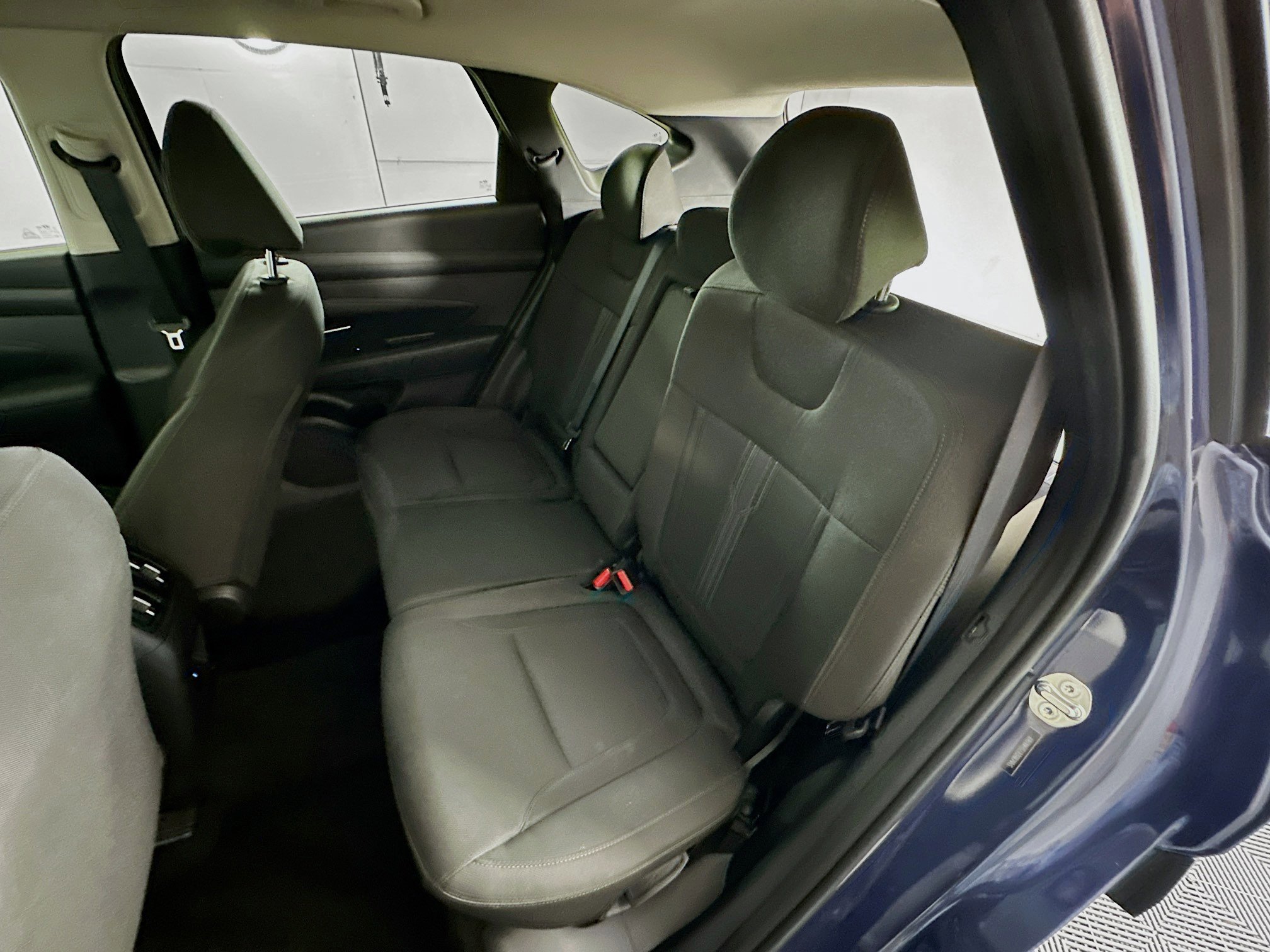 Used 2025 Hyundai Tucson SEL FWD image 27