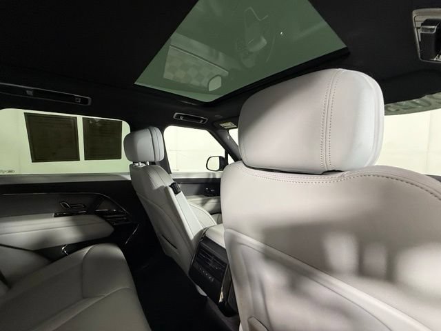 Certified 2025 Land Rover Range Rover Sport SE AWD/4WD image 31