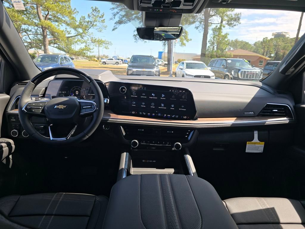 New 2026 Chevrolet Suburban High Country AWD/4WD image 12