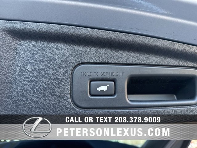 Used 2022 Acura MDX SH-AWD w/ Technology Package image 21