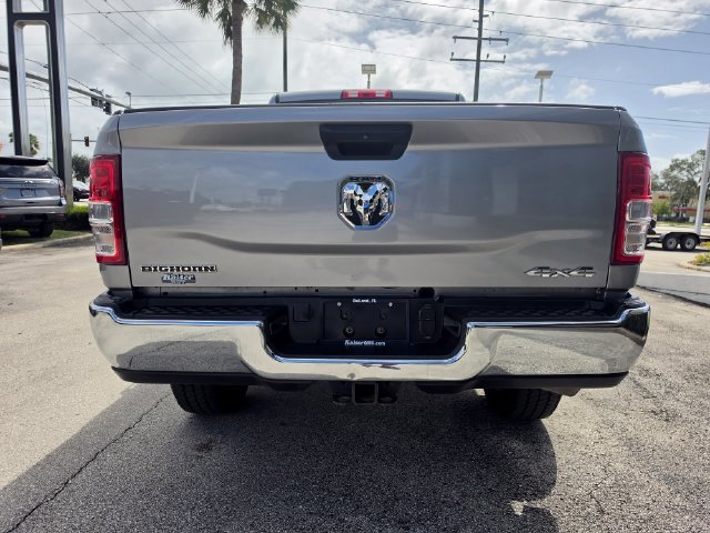Used 2024 RAM 2500 Big Horn AWD/4WD image 4
