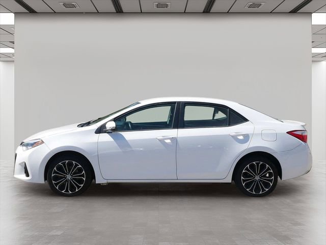 Used 2015 Toyota Corolla S FWD image 3