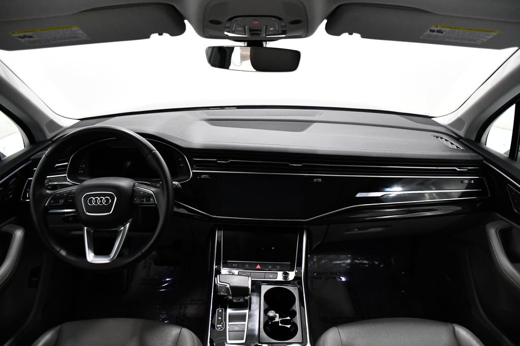 Used 2023 Audi Q7 2.0T Premium Plus w/ Premium Plus Package AWD/4WD image 8