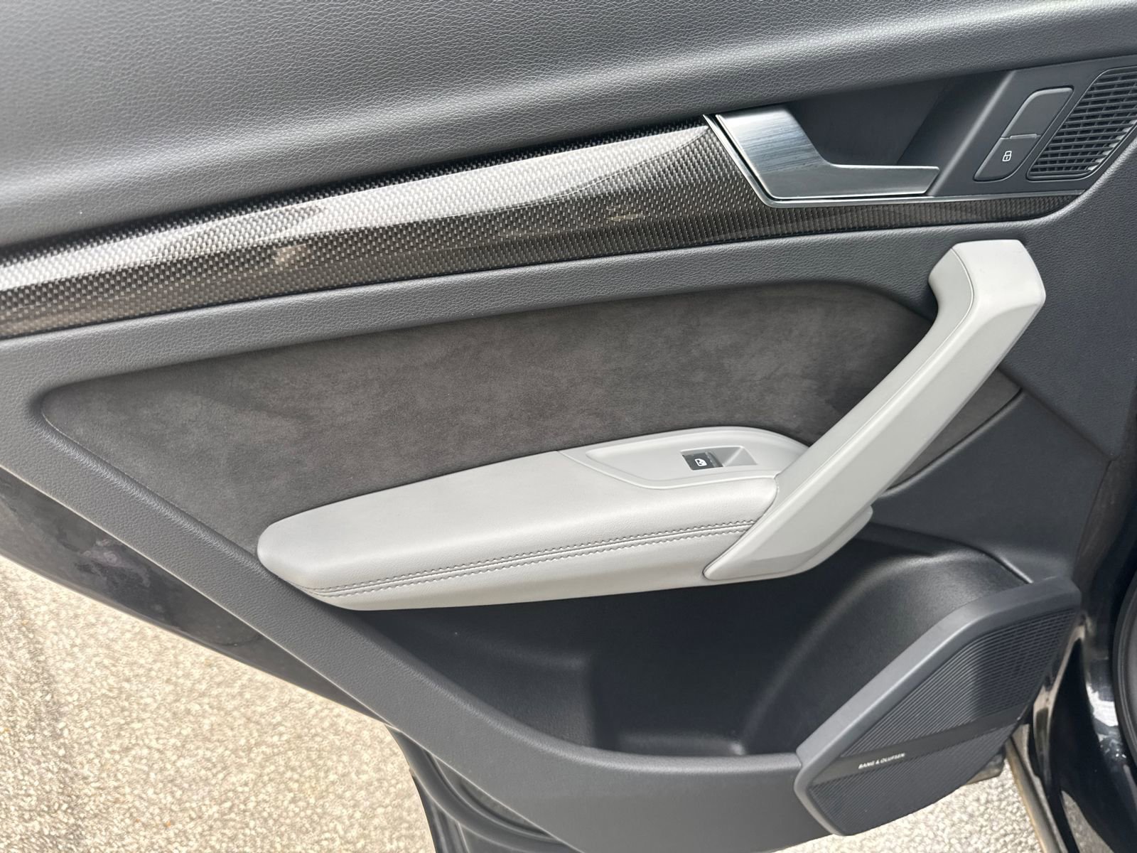 Used 2020 Audi SQ5 Prestige image 21