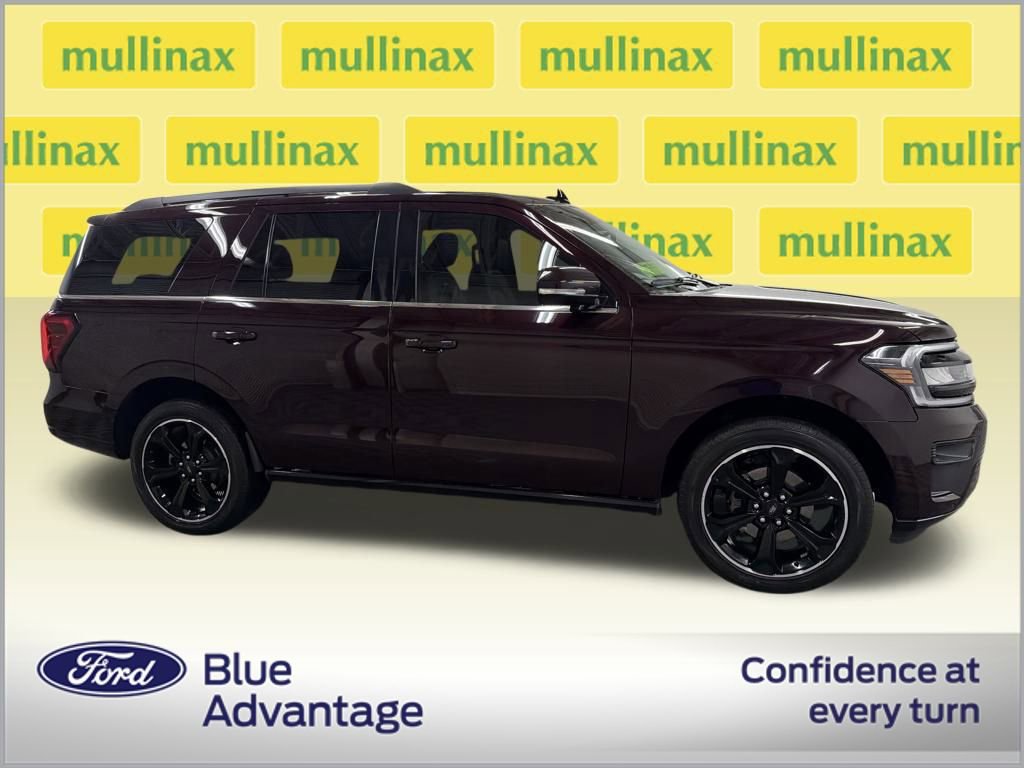 Certified 2023 Ford Expedition Limited image 2