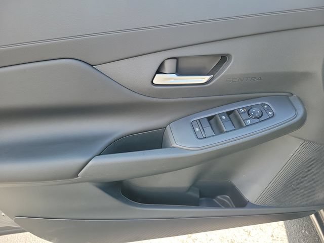 New 2026 Nissan Sentra SV w/ SV Convenience Package FWD image 16