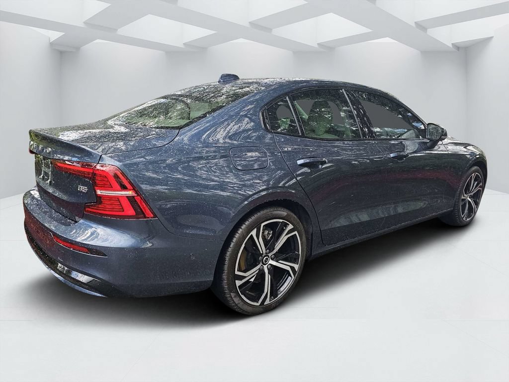 Certified 2024 Volvo S60 B5 Plus w/ Climate Package FWD image 3
