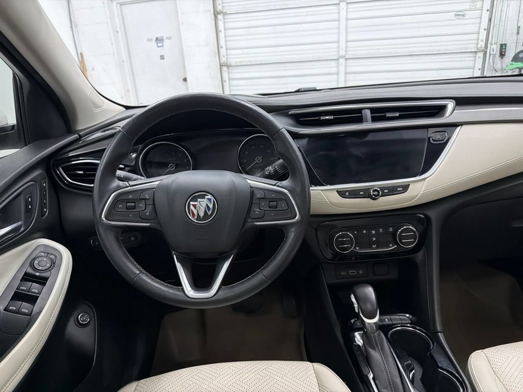 Used 2020 Buick Encore GX Essence w/ Experience Buick Package FWD image 26