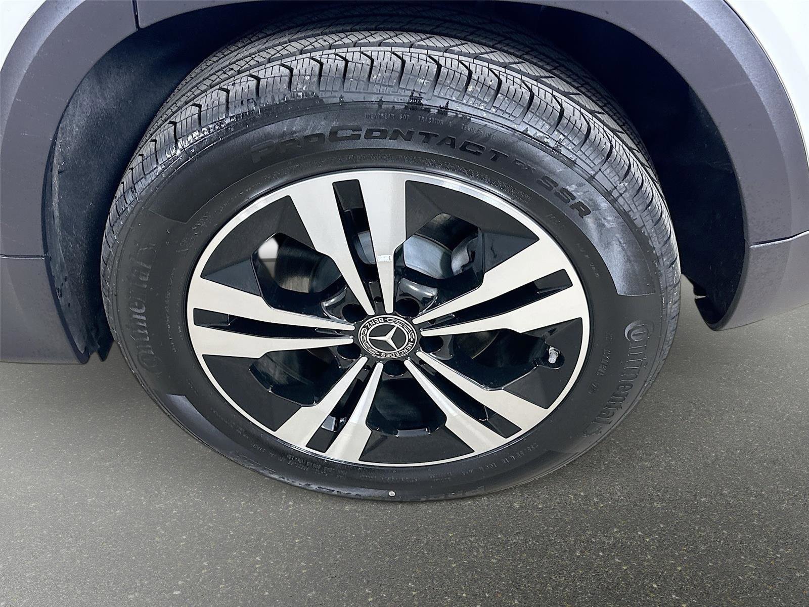 Certified 2026 Mercedes-Benz GLB 250 4MATIC image 36