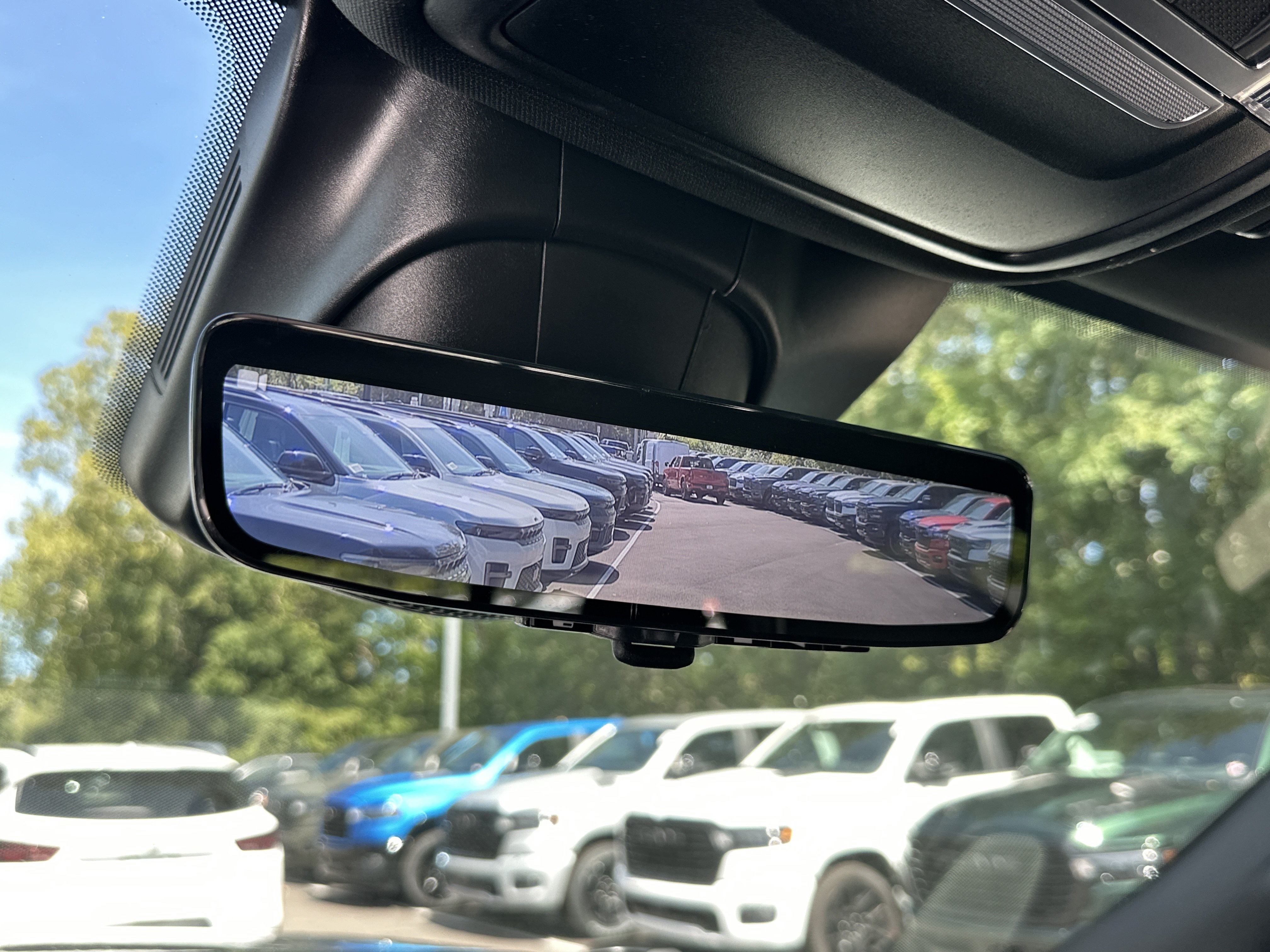 New 2027 RAM 5500 4x4 Crew Cab image 9