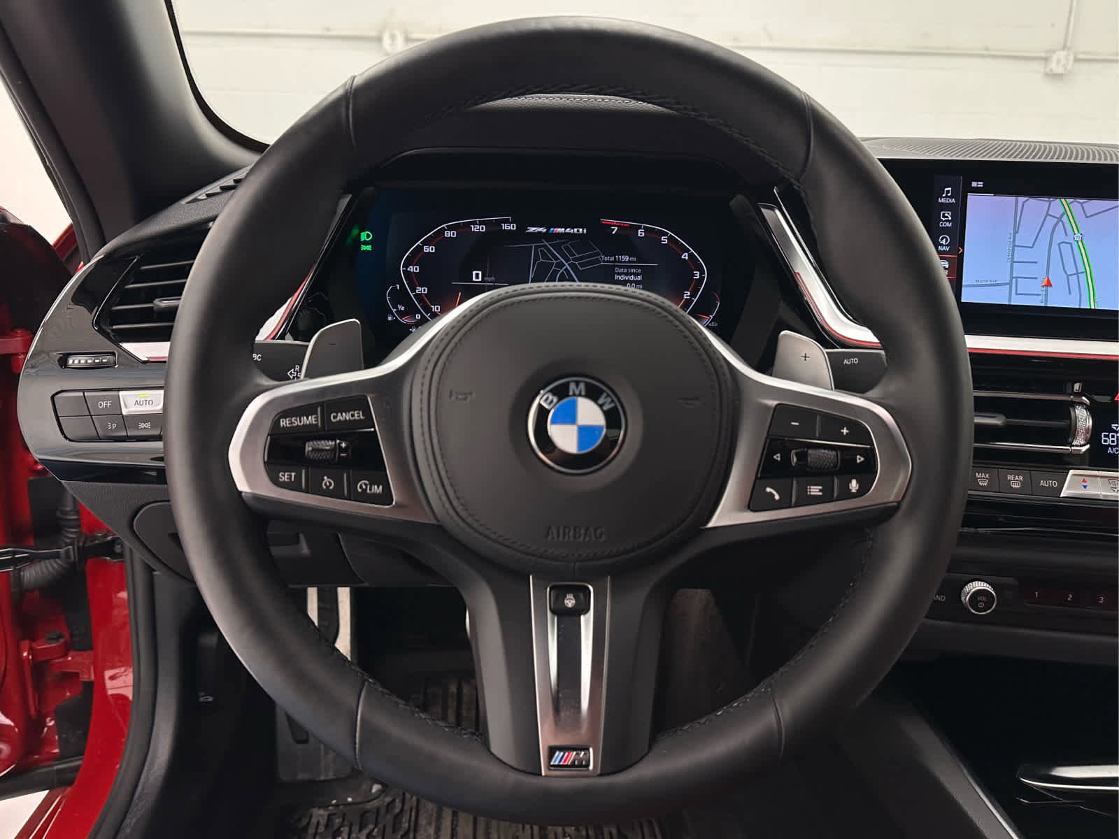 Used 2024 BMW Z4 M40i w/ Premium Package image 23