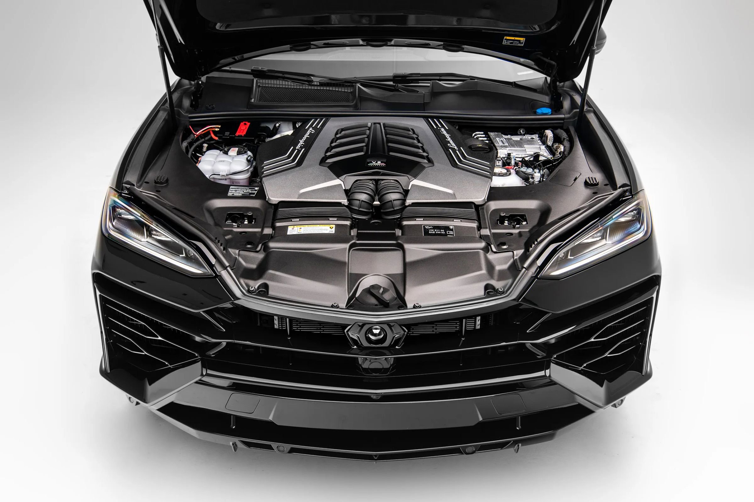 Used 2026 Lamborghini Urus SE AWD/4WD image 27